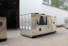 恒星再放猛料！±0.5℃冷水機組恒溫出水